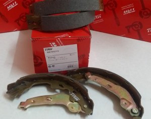 TRW Brake Shoe GS7842YO